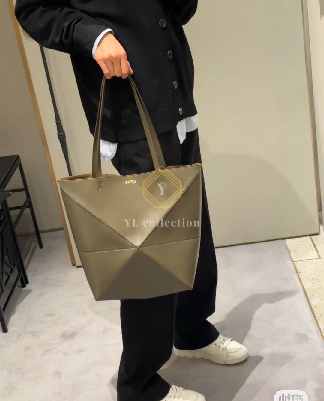 로에베 퍼즐 폴드 토트백