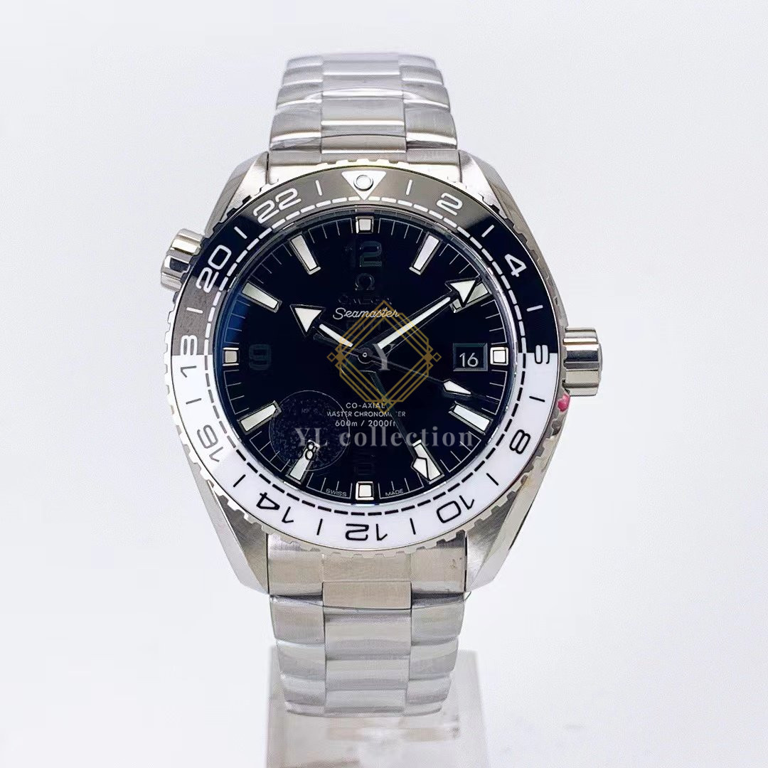 오메가 씨마스터 플래닛 오션 600M GMT 43.5mm 블랙/화이트 베젤