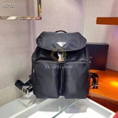 프라다 포코노 테수토 백팩 미디움