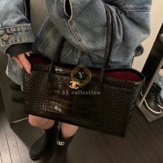 샤넬 크로커다일 서프백 스몰