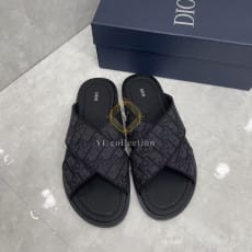디올 오블리크 샌들