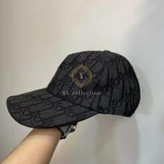 디올 오블리크 볼캡